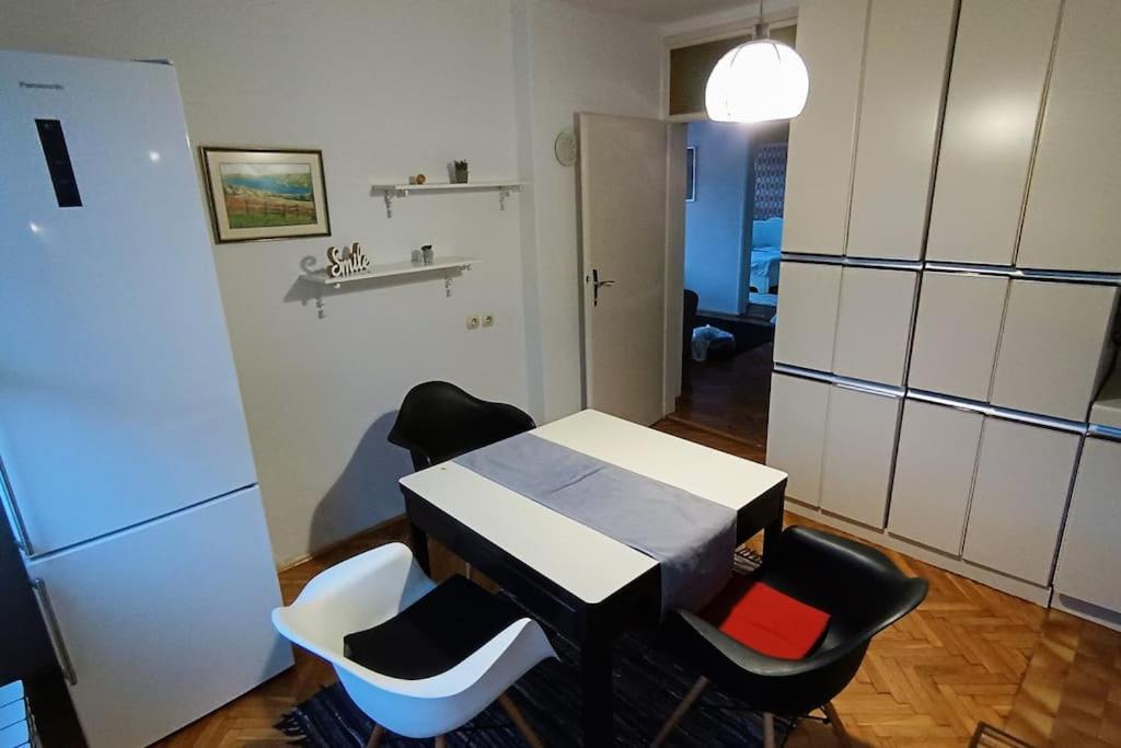 Spacious Condo Near Bascarsija - Free Parking SJJ Exterior foto