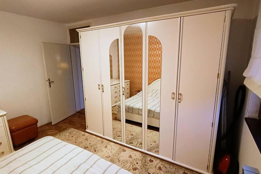 Spacious Condo Near Bascarsija - Free Parking SJJ Exterior foto